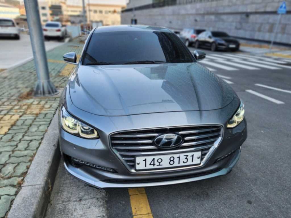 HYUNDAI Grandeur 2017 Gris - Importación desde Corea - HF Imports Iquique - Foto 1