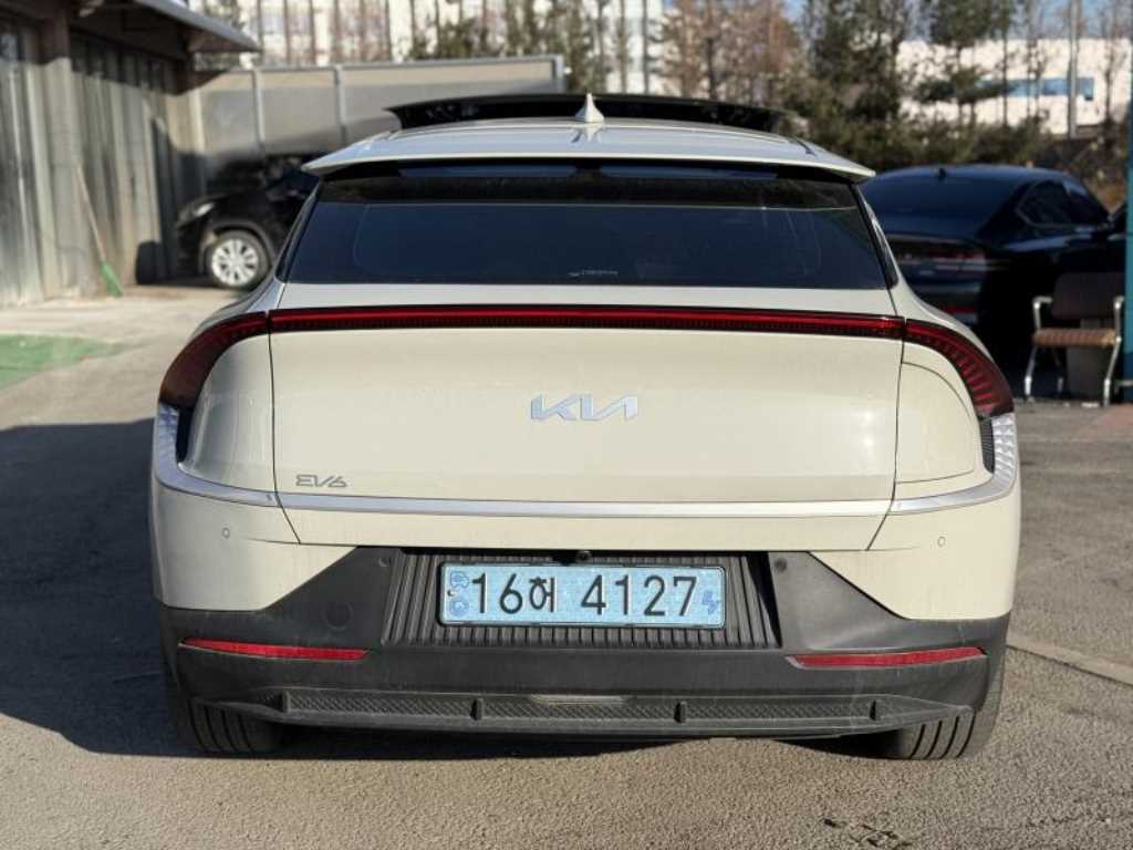 KIA EV6 - Vista 2
