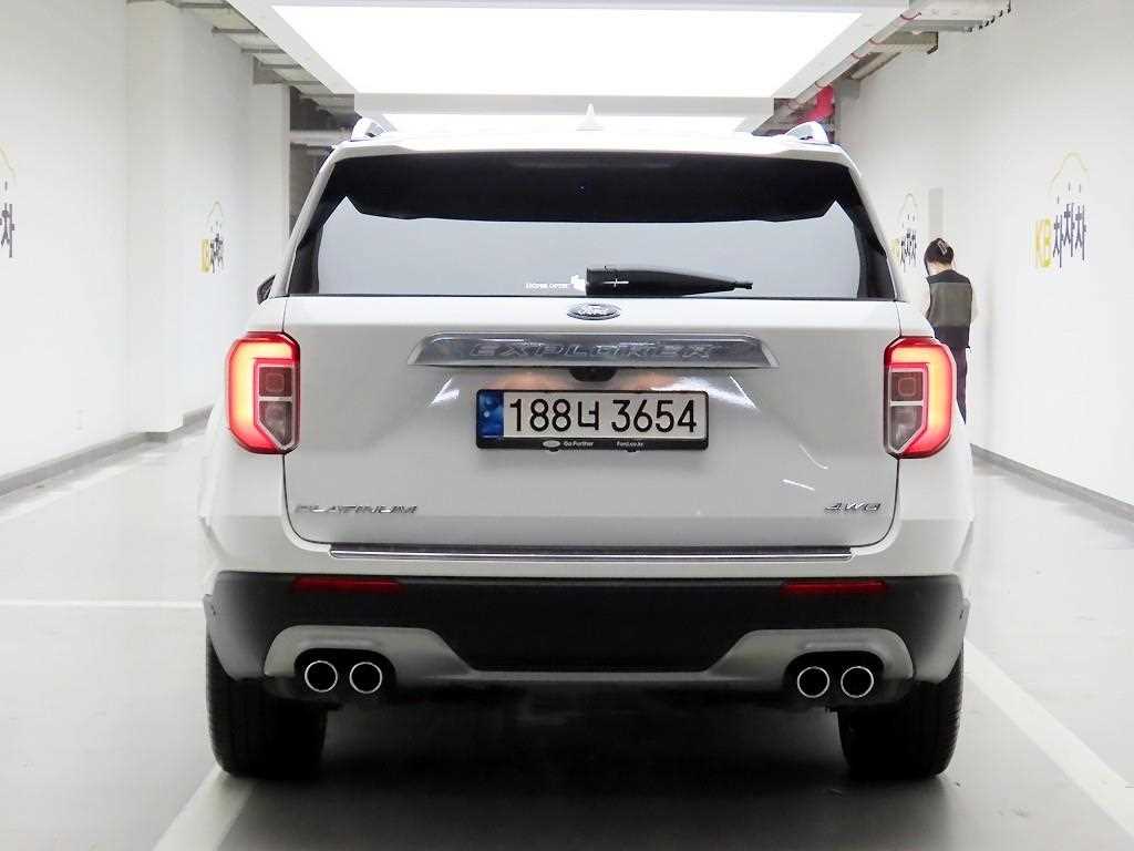 Ford Explorer - Vista 3