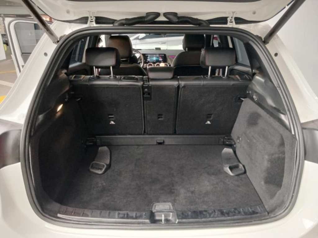 Mercedes Benz GLA Class 2021 Blanco - Importación desde Corea - HF Imports Iquique - Foto 18