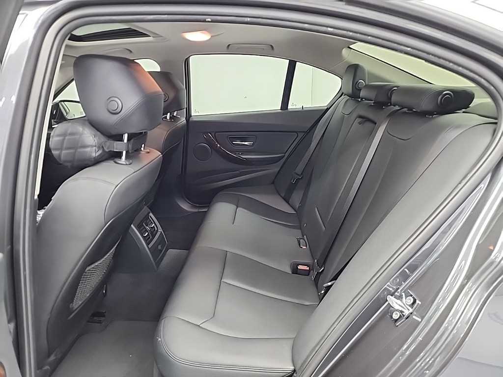 BMW 3 series - Vista 12