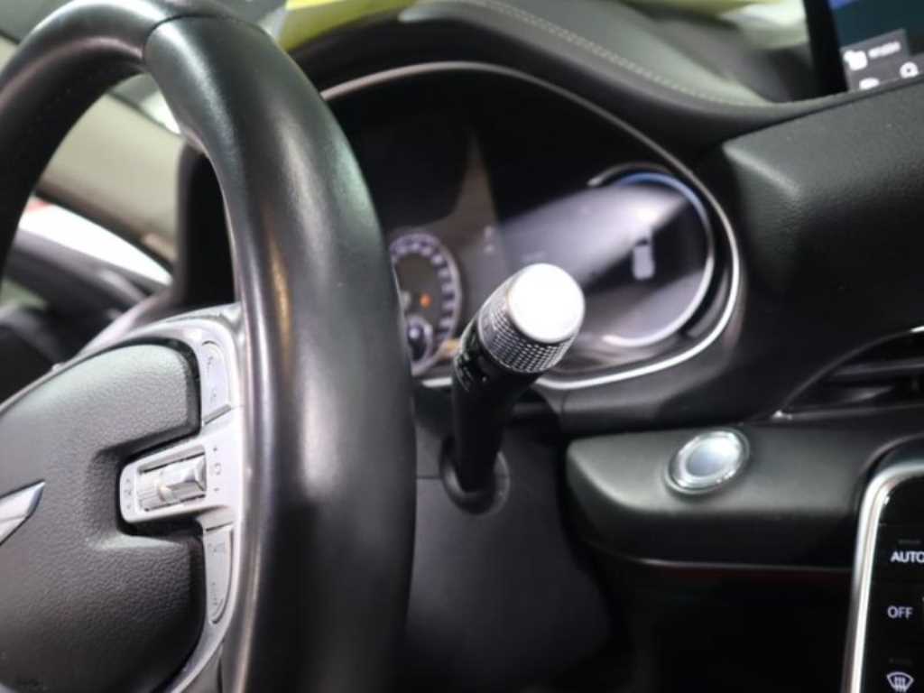 Genesis GV80 - Vista 8