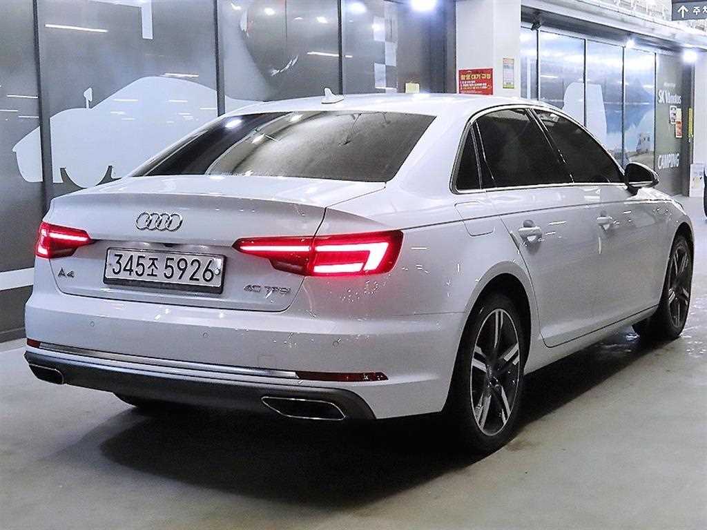 Audi A4 - Vista 4