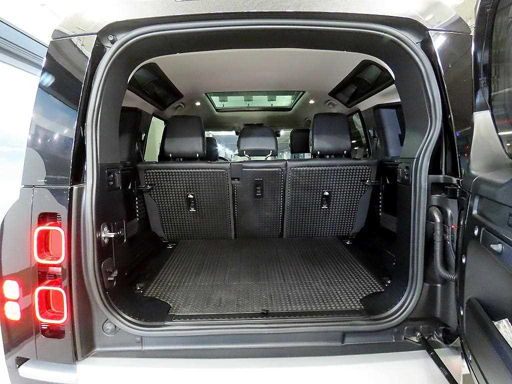 Land Rover Defender 2023 Negro - Importación desde Corea - HF Imports Iquique - Foto 17