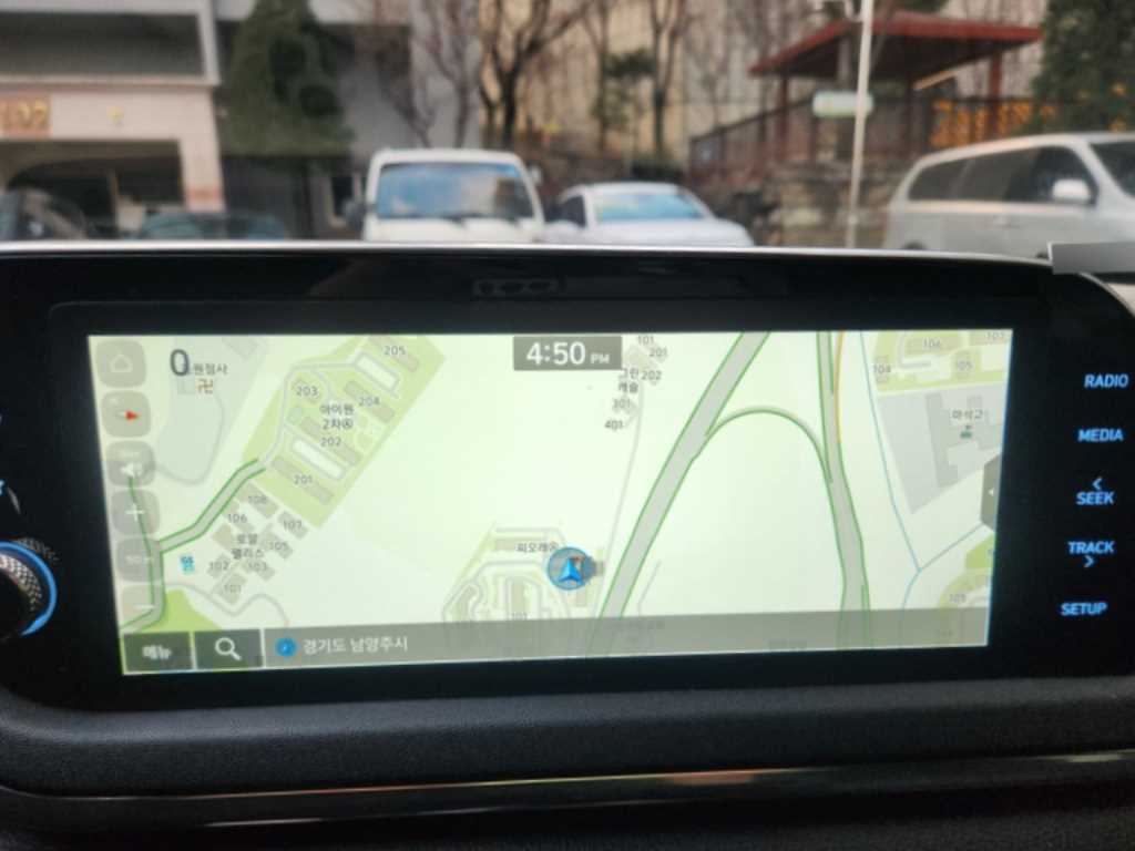 HYUNDAI Sonata - Vista 9