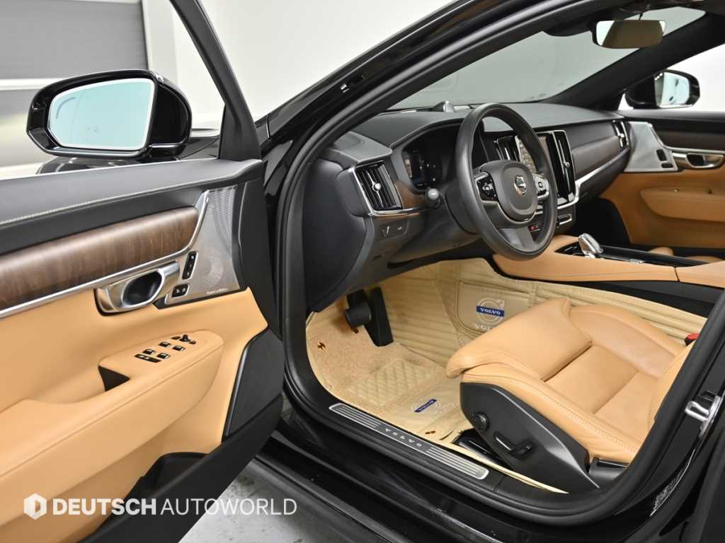 Volvo S90 - Vista 11