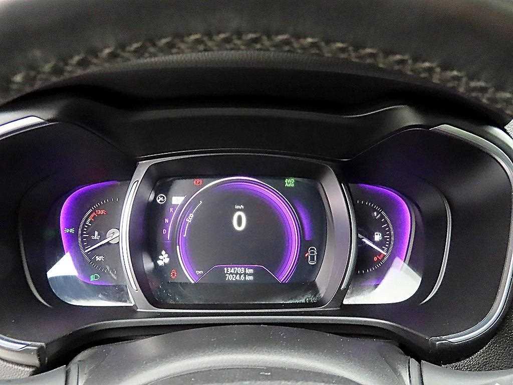 SAMSUNG QM6 - Vista 8