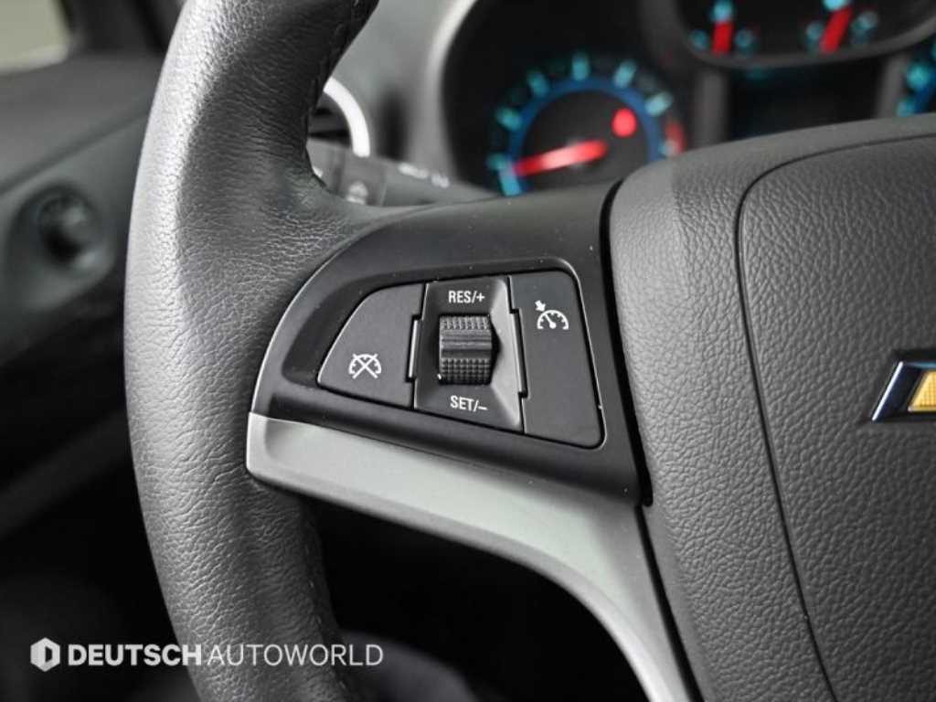 Chevrolet Orlando 2012 Rojo - Importación desde Corea - HF Imports Iquique - Foto 16