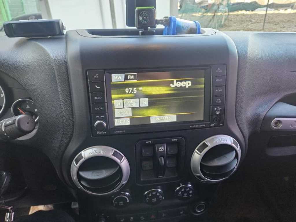 Jeep Wrangler - Vista 6