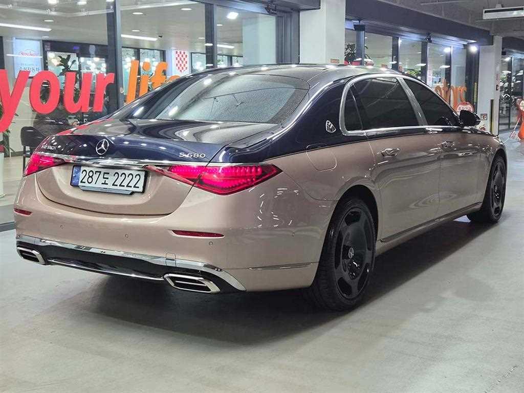 Mercedes Benz S Class - Vista 4