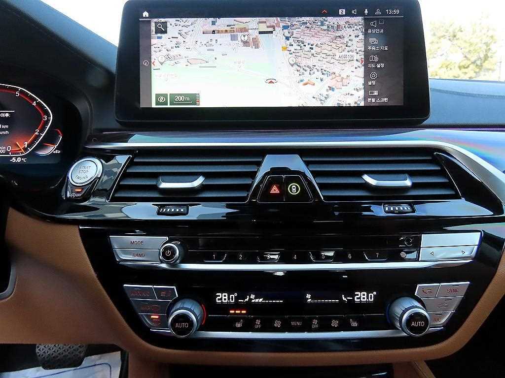 BMW 5 Series 2021 Blanco - Importación desde Corea - HF Imports Iquique - Foto 13