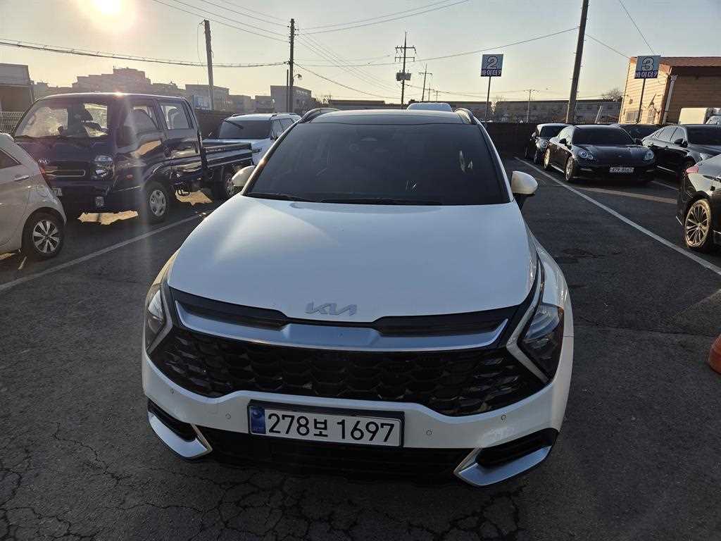 KIA Sportage 2022 Blanco - Importación desde Corea - HF Imports Iquique - Foto 1