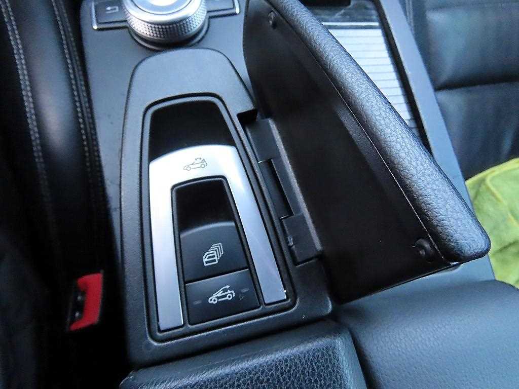 Mercedes Benz E class 2011 Negro - Importación desde Corea - HF Imports Iquique - Foto 16