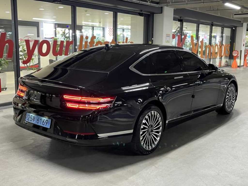 Genesis G80 - Vista 4