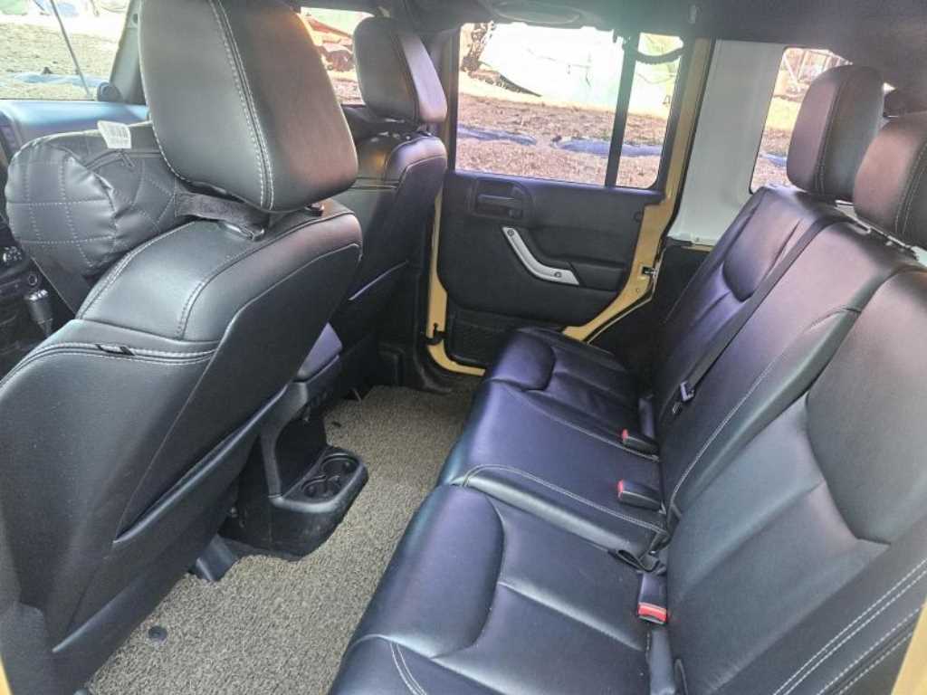 Jeep Wrangler - Vista 11