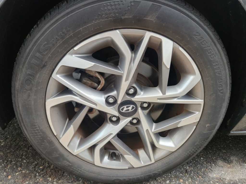 HYUNDAI Sonata - Vista 10