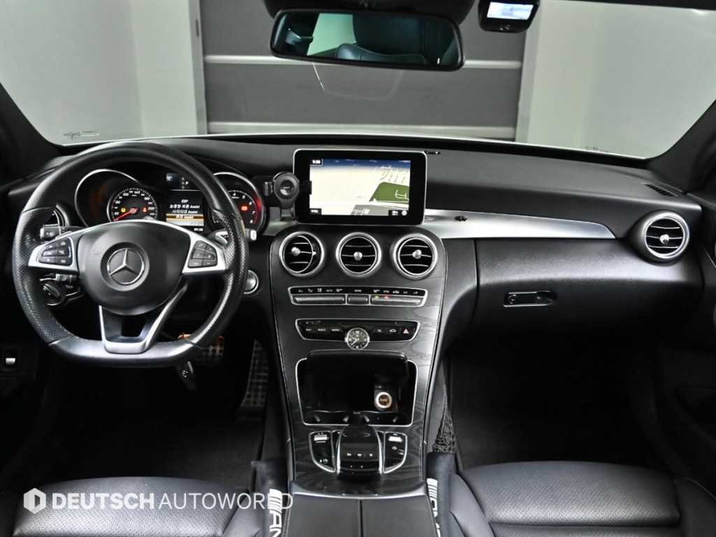 Mercedes Benz C Class - Vista 7