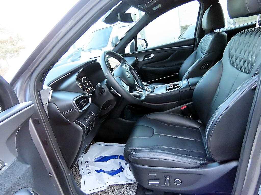 HYUNDAI Santa Fe - Vista 5