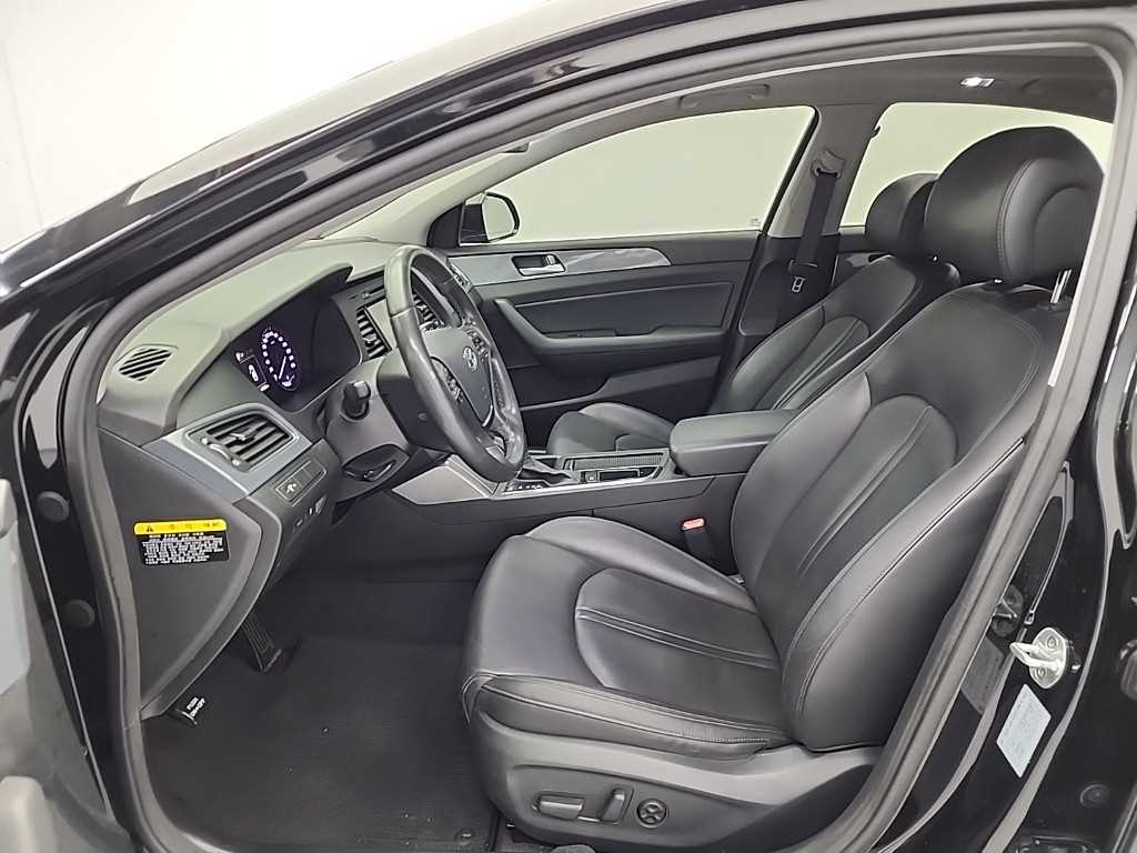 HYUNDAI Sonata - Vista 11