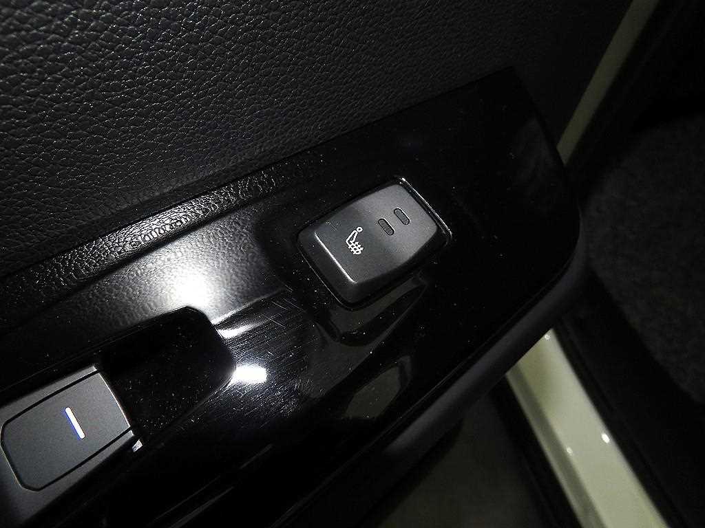 Ssangyong Torres 2023 Blanco - Importación desde Corea - HF Imports Iquique - Foto 14