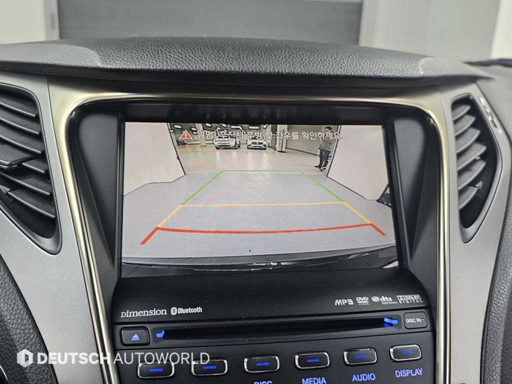 HYUNDAI Grandeur - Vista 7