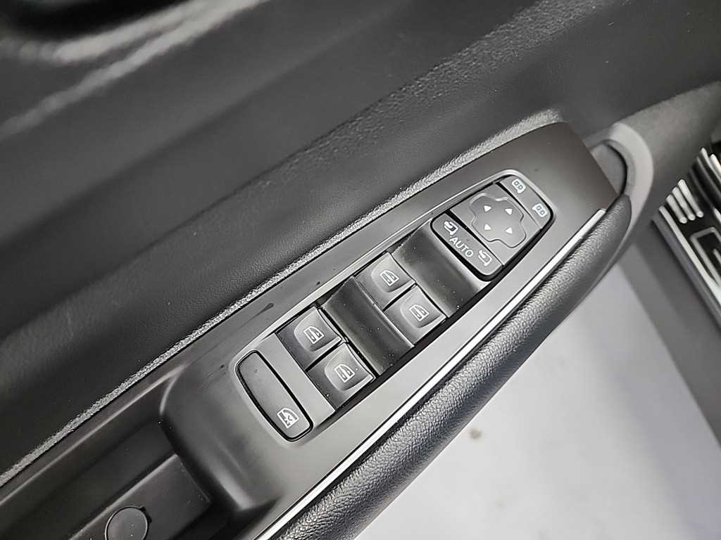 SAMSUNG QM6 2022 Negro - Importación desde Corea - HF Imports Iquique - Foto 17