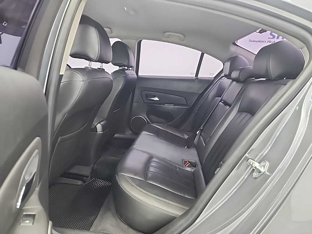 Chevrolet Cruise - Vista 12