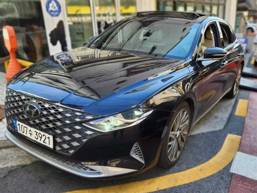 HYUNDAI Grandeur - Vista 2