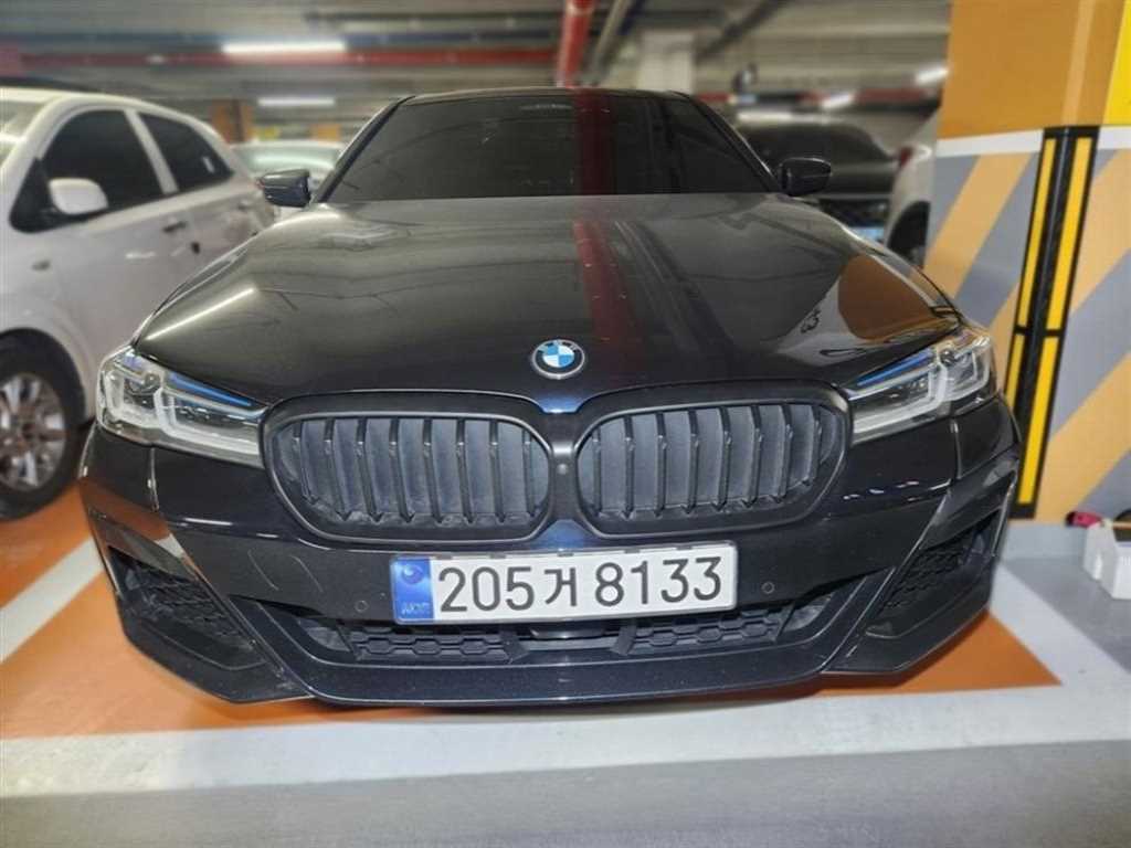 BMW 5 Series 2023 Negro - Importación desde Corea - HF Imports Iquique - Foto 1