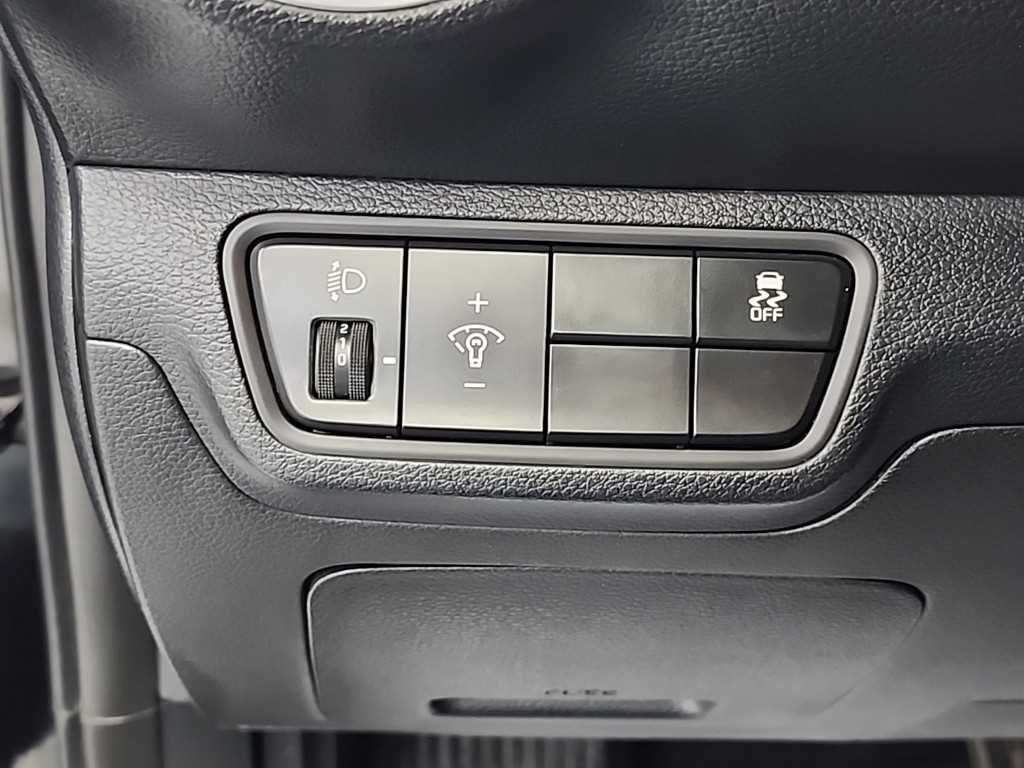 KIA K3 2022 Negro - Importación desde Corea - HF Imports Iquique - Foto 17