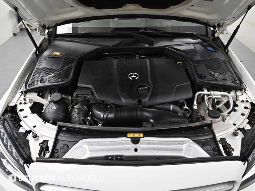 Mercedes Benz C Class - Vista 6