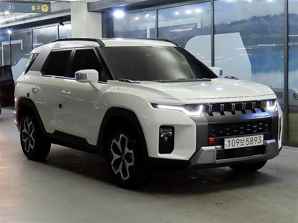 Ssangyong Torres 2023 Blanco - Importación desde Corea - HF Imports Iquique - Foto 1