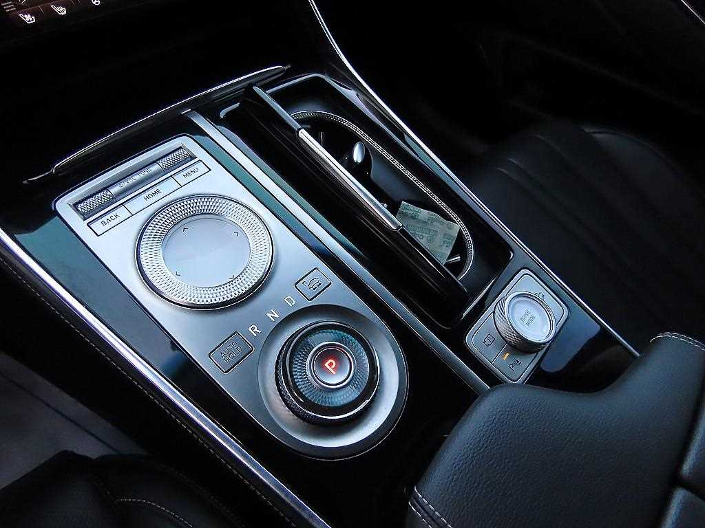 Genesis GV80 - Vista 10