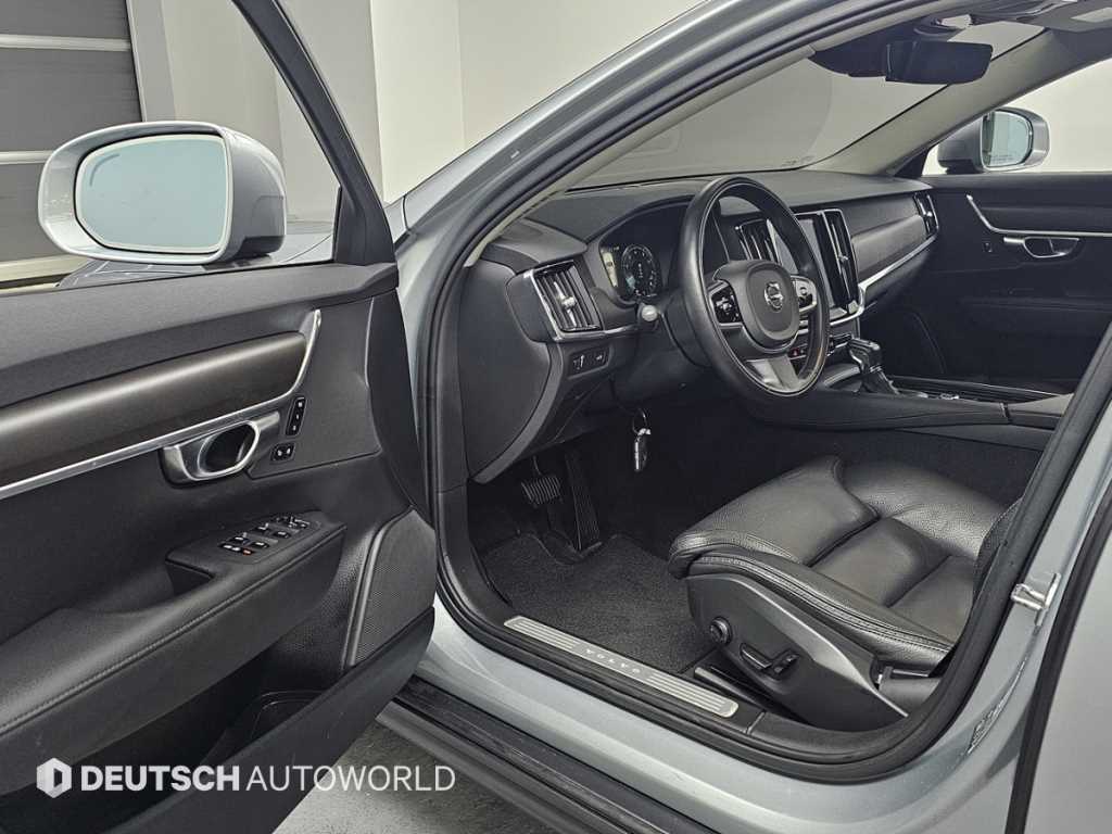 Volvo V90 - Vista 11