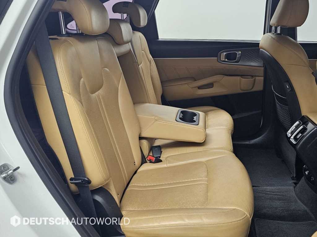 KIA Sorento - Vista 12
