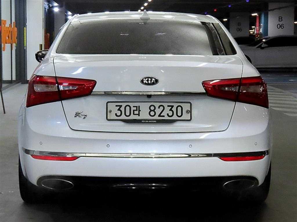 KIA K7 - Vista 5