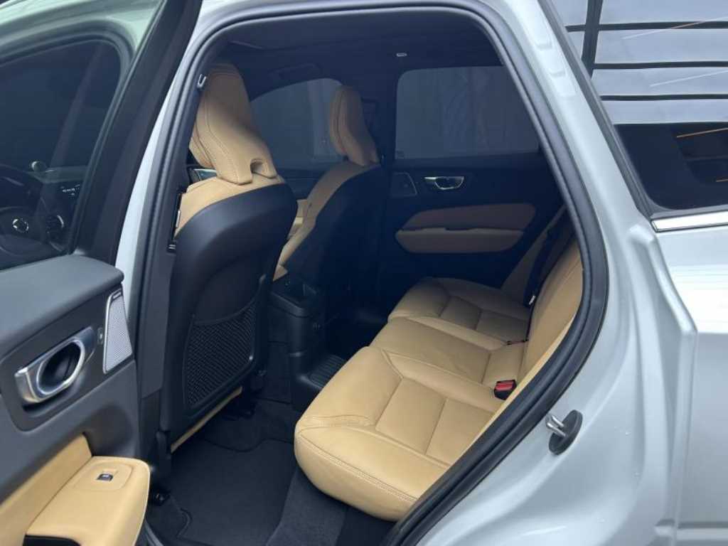 Volvo XC60 - Vista 7