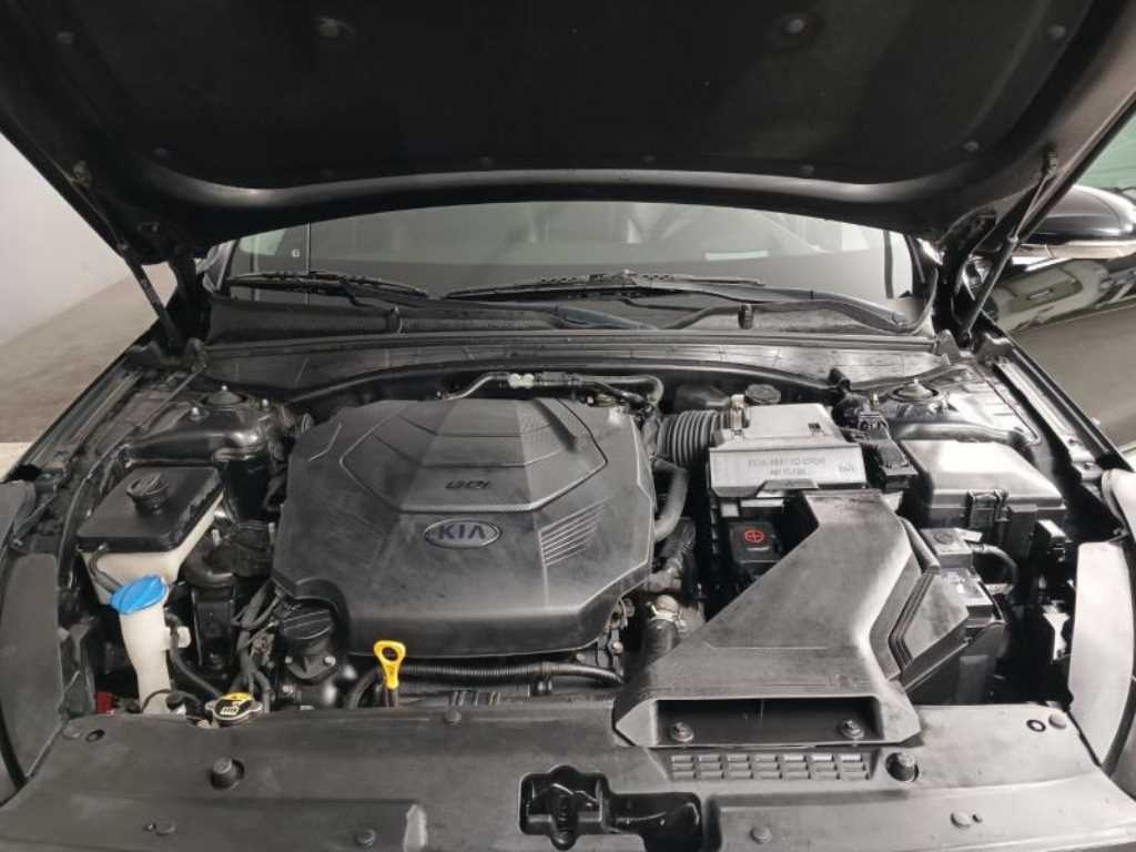 KIA K7 2018 Negro - Importación desde Corea - HF Imports Iquique - Foto 19