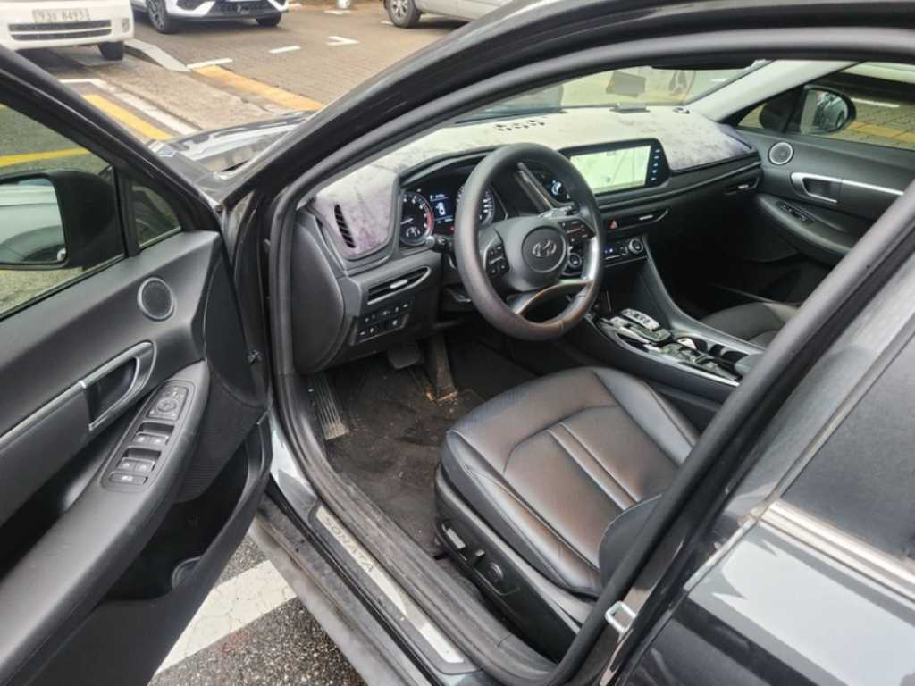 HYUNDAI Sonata - Vista 5