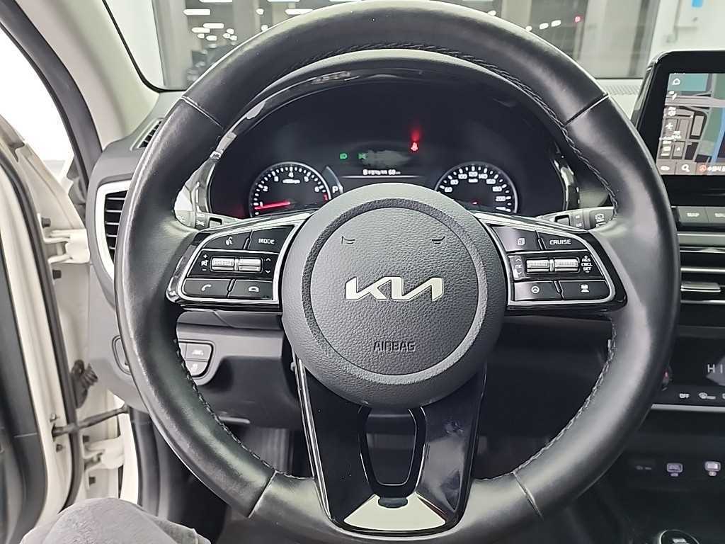 KIA Seltos - Vista 9