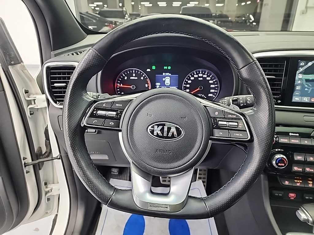 KIA Sportage - Vista 9