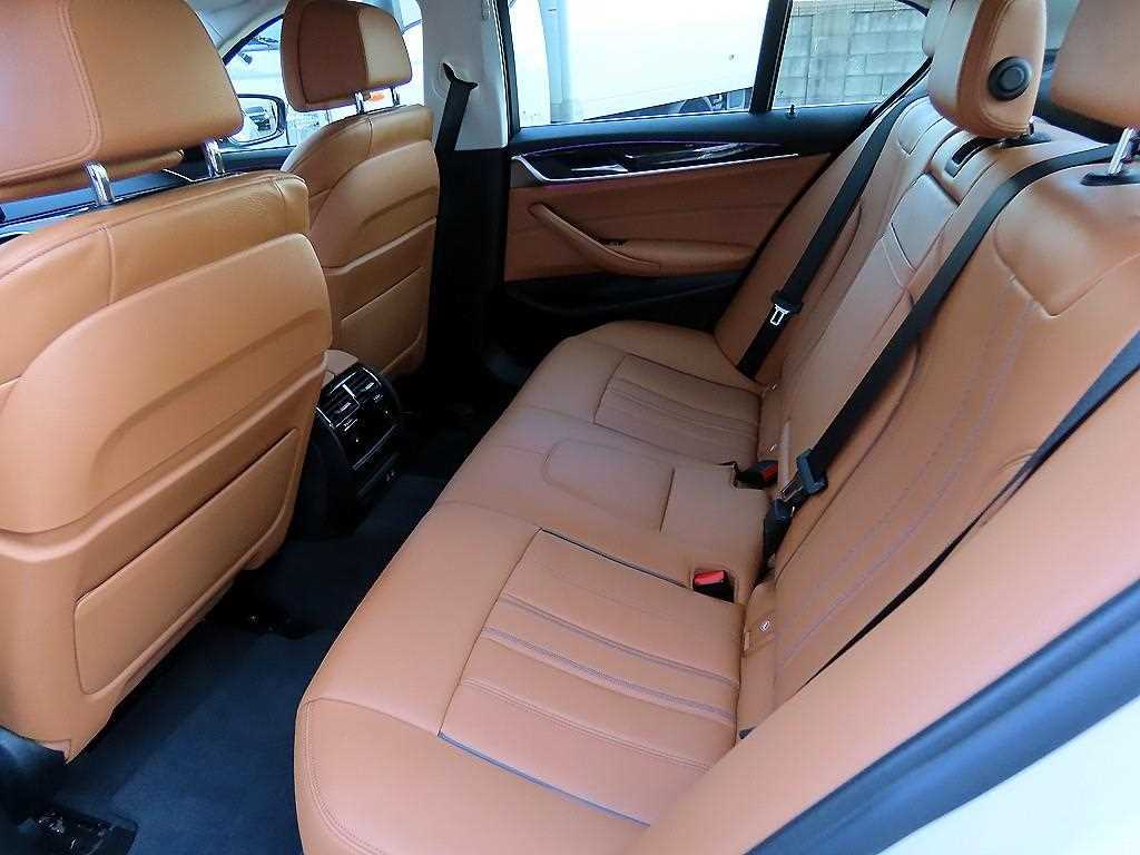 BMW 5 Series - Vista 6