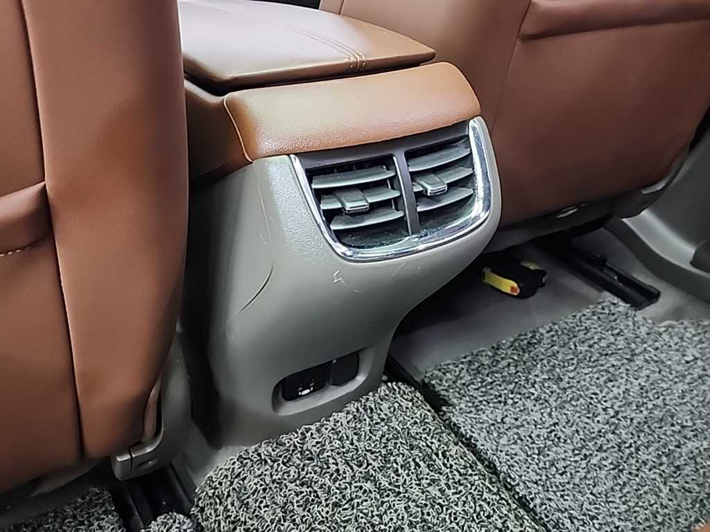 Chevrolet Malibu 2018 Gris - Importación desde Corea - HF Imports Iquique - Foto 13