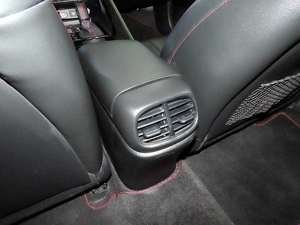 HYUNDAI Avante 2021 Rojo - Importación desde Corea - HF Imports Iquique - Foto 16