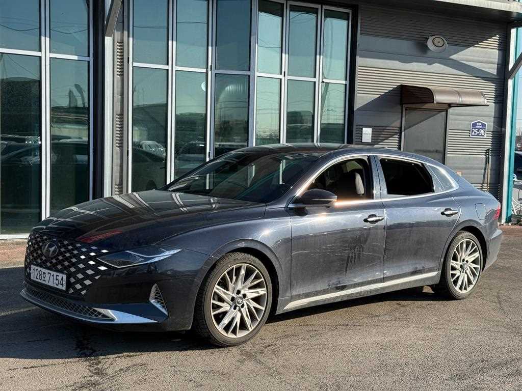 HYUNDAI Grandeur - Vista 2