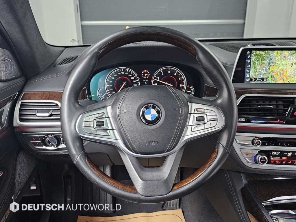 BMW 7 Series 2016 Negro - Importación desde Corea - HF Imports Iquique - Foto 13