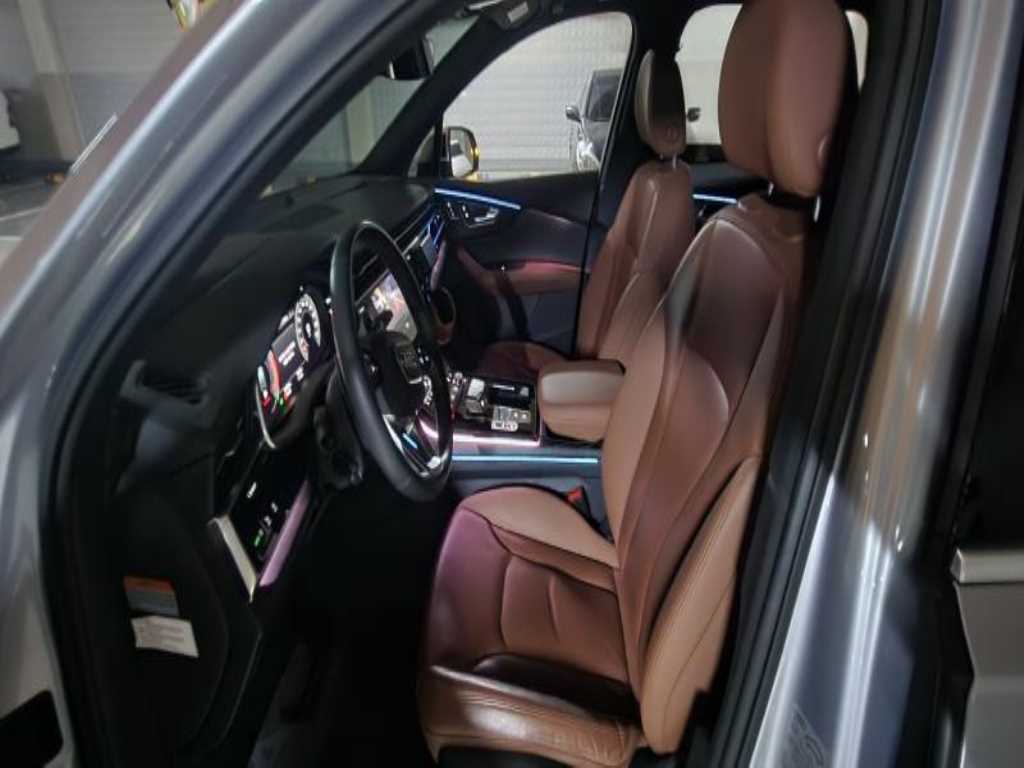 HYUNDAI Staria - Vista 8