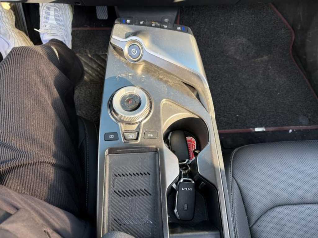 KIA EV6 2022 Blanco - Importación desde Corea - HF Imports Iquique - Foto 15