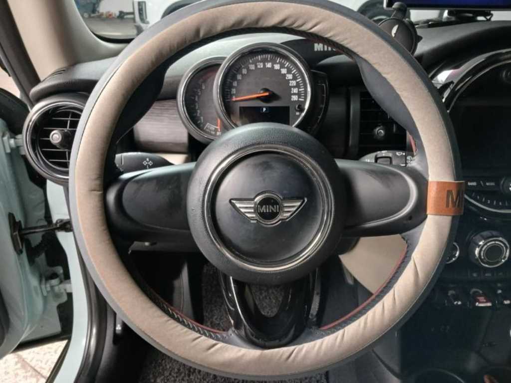 Mini Cooper - Vista 11