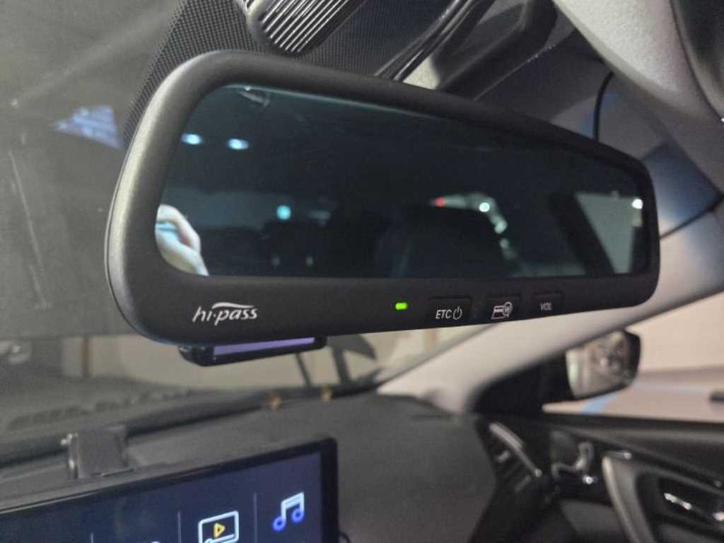 HYUNDAI Grandeur - Vista 12